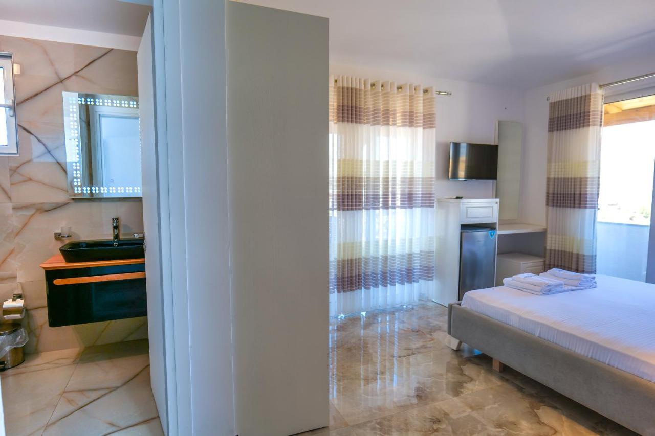 Three Islands Hotel Of كساميل المظهر الخارجي الصورة